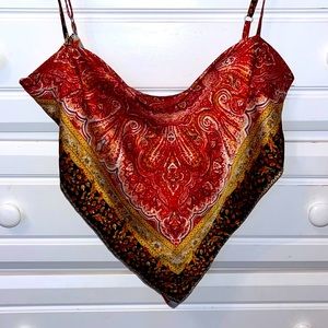 BOUTIQUE SILK BANDANA TOP